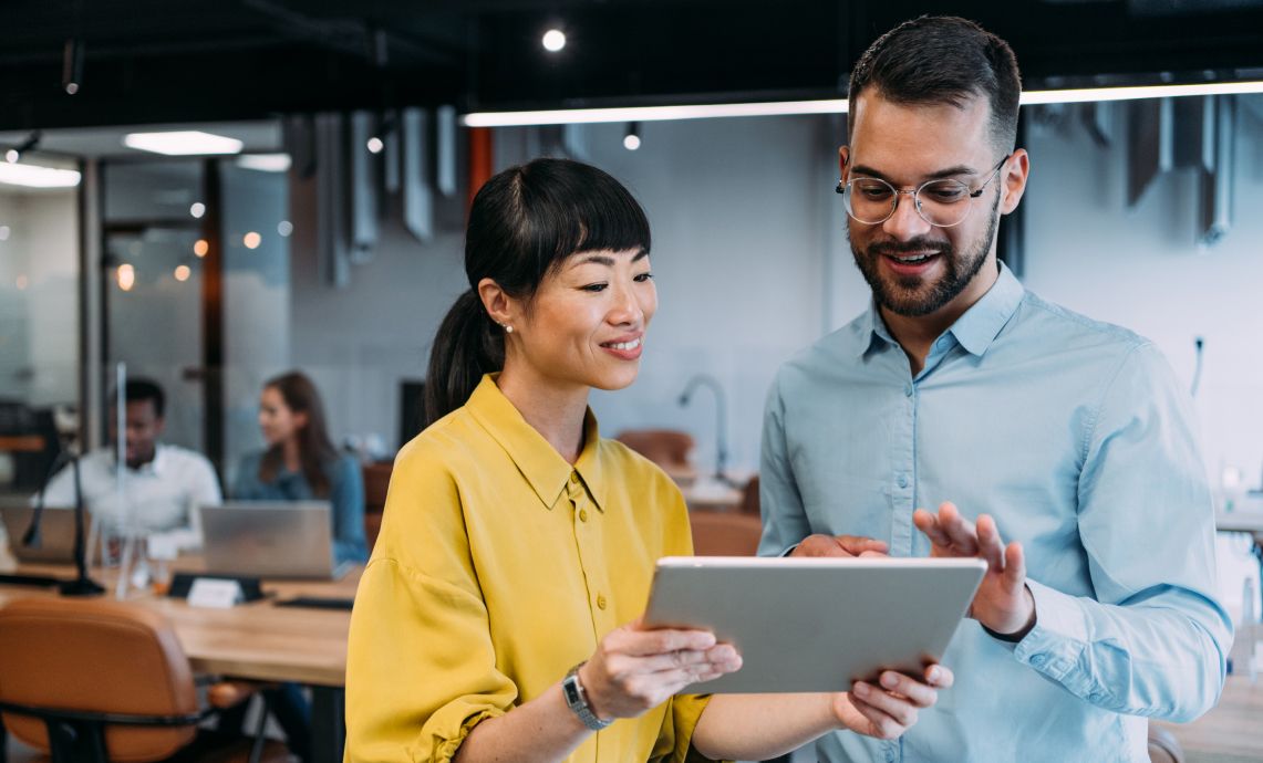 Leveraging Reporting and KPIs for Strategic CE Delivery