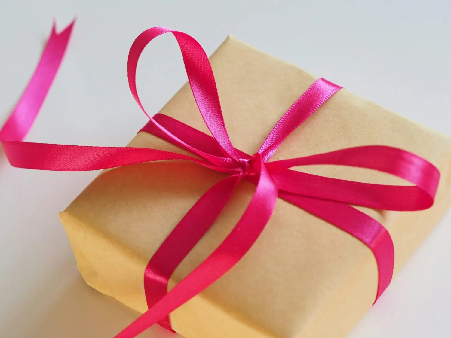 15 Companies with Groundbreaking Matching Gift Programs