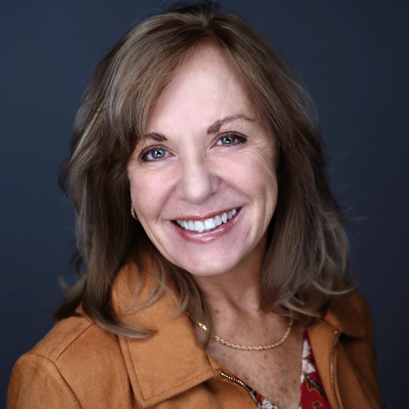 Mary Connor Headshot
